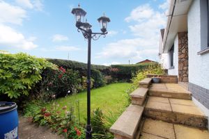 Front Garden- click for photo gallery